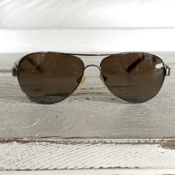 Tory Burch Accessories - Tory Burch women’s sunglasses. Size O/S